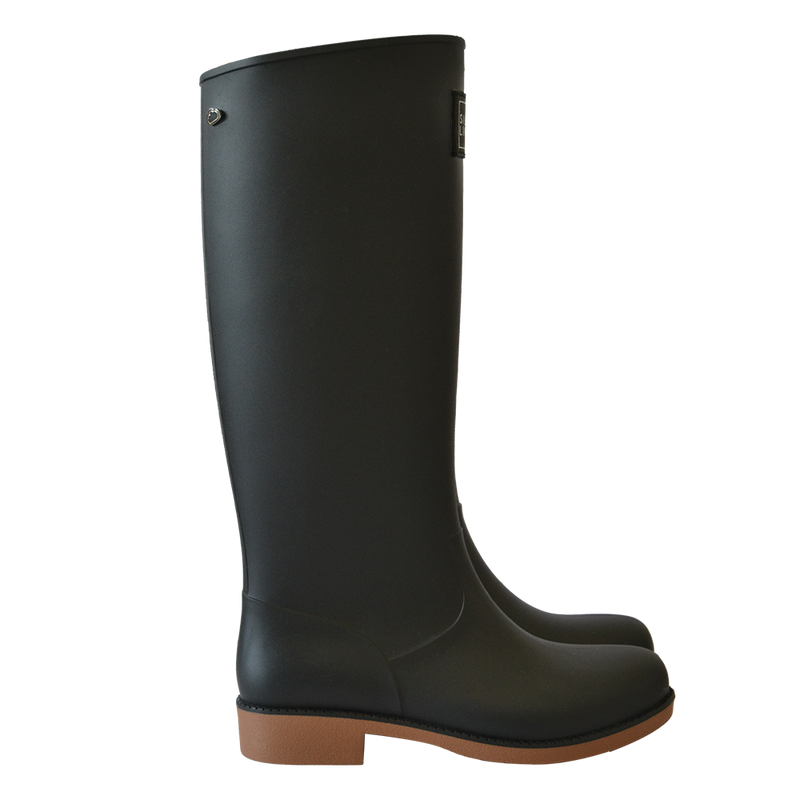 Classic Black and Toffee Gumboot